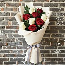 Букет цветов из:  Розы в Кировский Приморского края