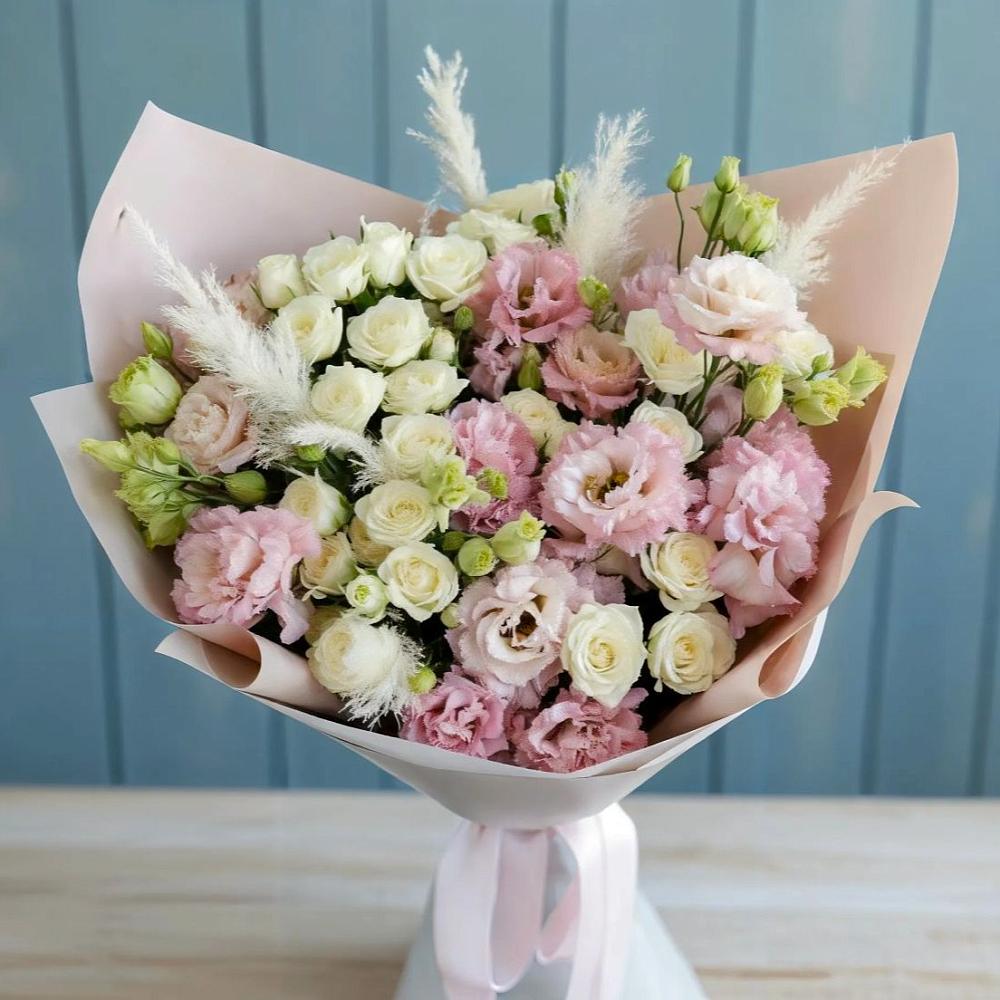 Букет цветов из: Альстромерии и Розы в Кировский Приморского края