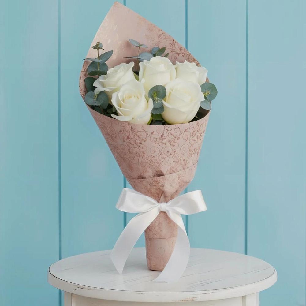 Букет цветов из: Розы в Кировский Приморского края