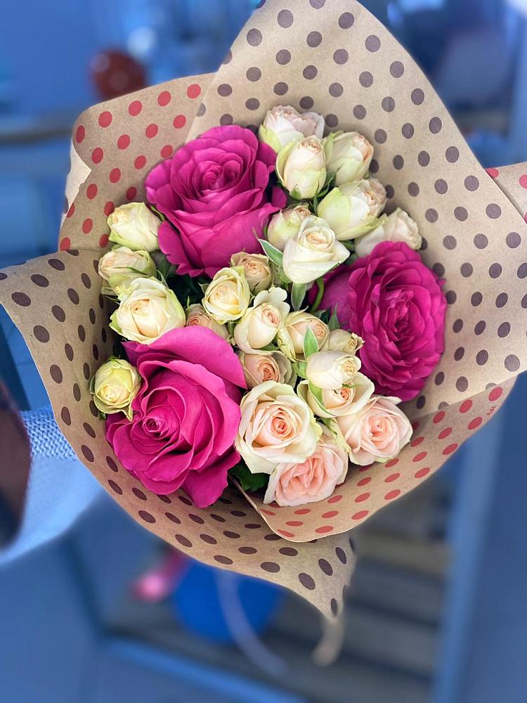 Букет цветов из: Розы в Кировский Приморского края