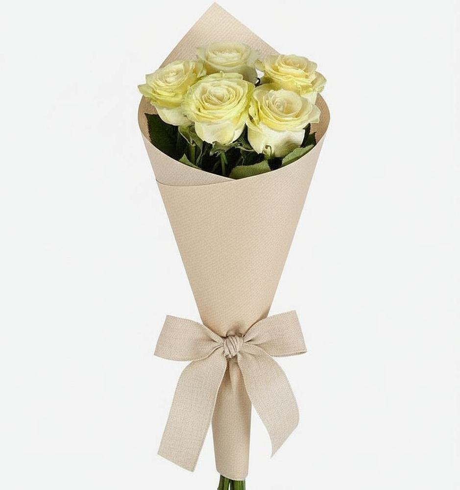 Букет цветов из: Розы в Кировский Приморского края