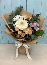 Букет цветов из:  Герберы и Хризантемы в Кировский Приморского края