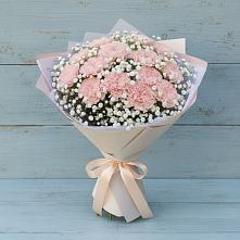Букет цветов из:  Гвоздики в Кировский Приморского края