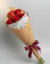 Букет цветов из:  Розы в Кировский Приморского края