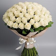 Букет 101 беля роза Белоснежка в Кировский Приморского края
