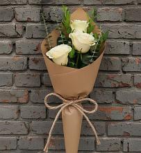 Букет цветов из:  Розы в Кировский Приморского края