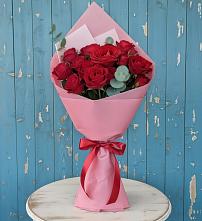 Букет цветов из:  Розы в Кировский Приморского края