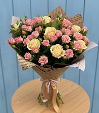 Букет цветов из:  Розы в Кировский Приморского края