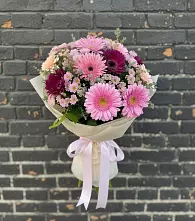 Букет цветов из:  Герберы и Хризантемы в Кировский Приморского края
