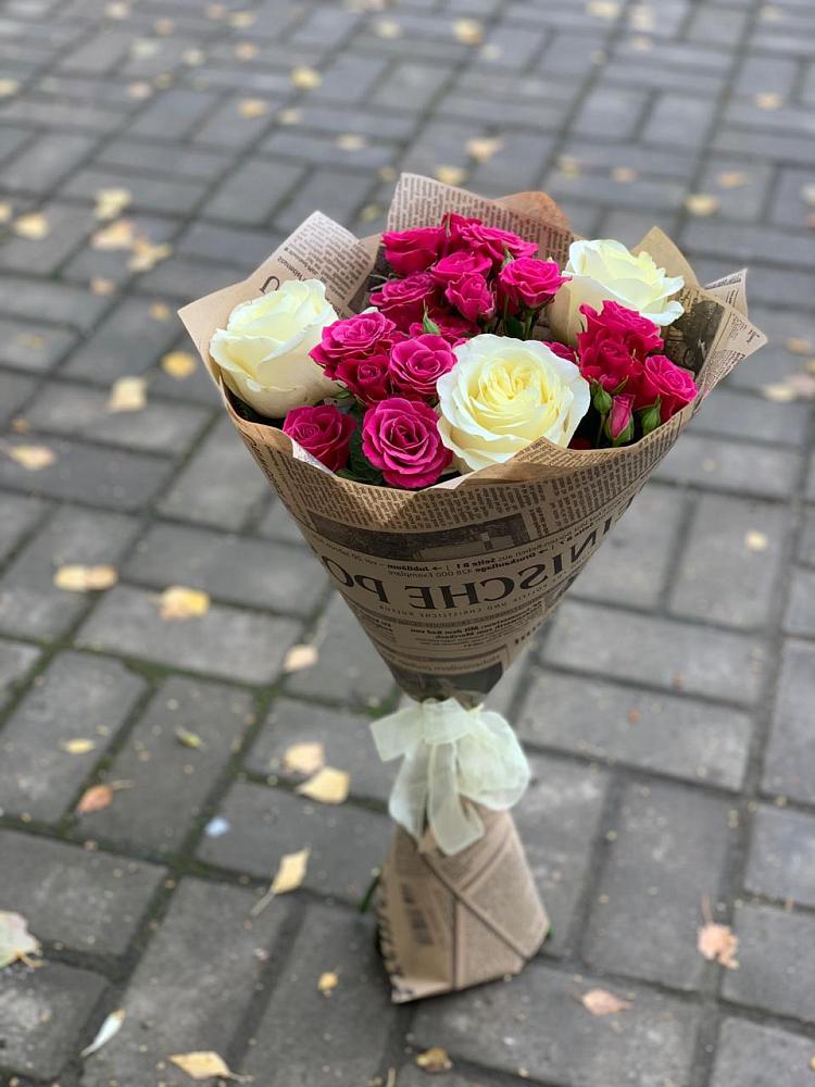 Букет цветов из: Розы в Кировский Приморского края