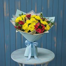 Букет цветов из:  Альстромерии и Хризантемы в Кировский Приморского края
