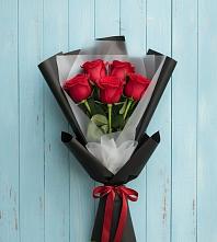 Букет цветов из:  Розы в Кировский Приморского края