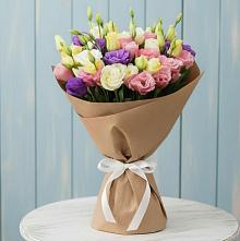 Букет цветов из:  Лизиантусы в Кировский Приморского края
