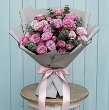 Букет цветов из:  Розы в Кировский Приморского края